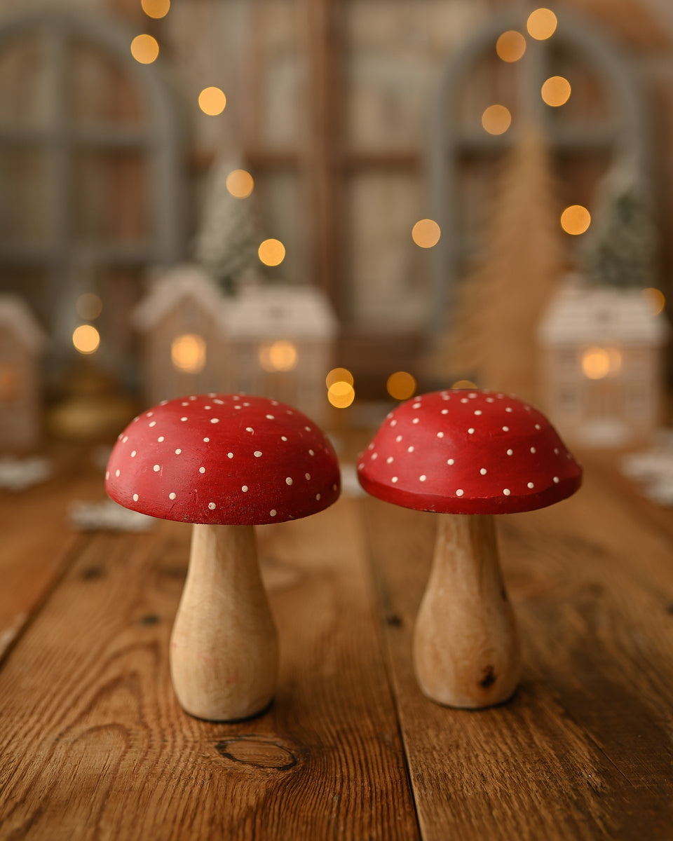 Blas - Dotted wooden mushrooms