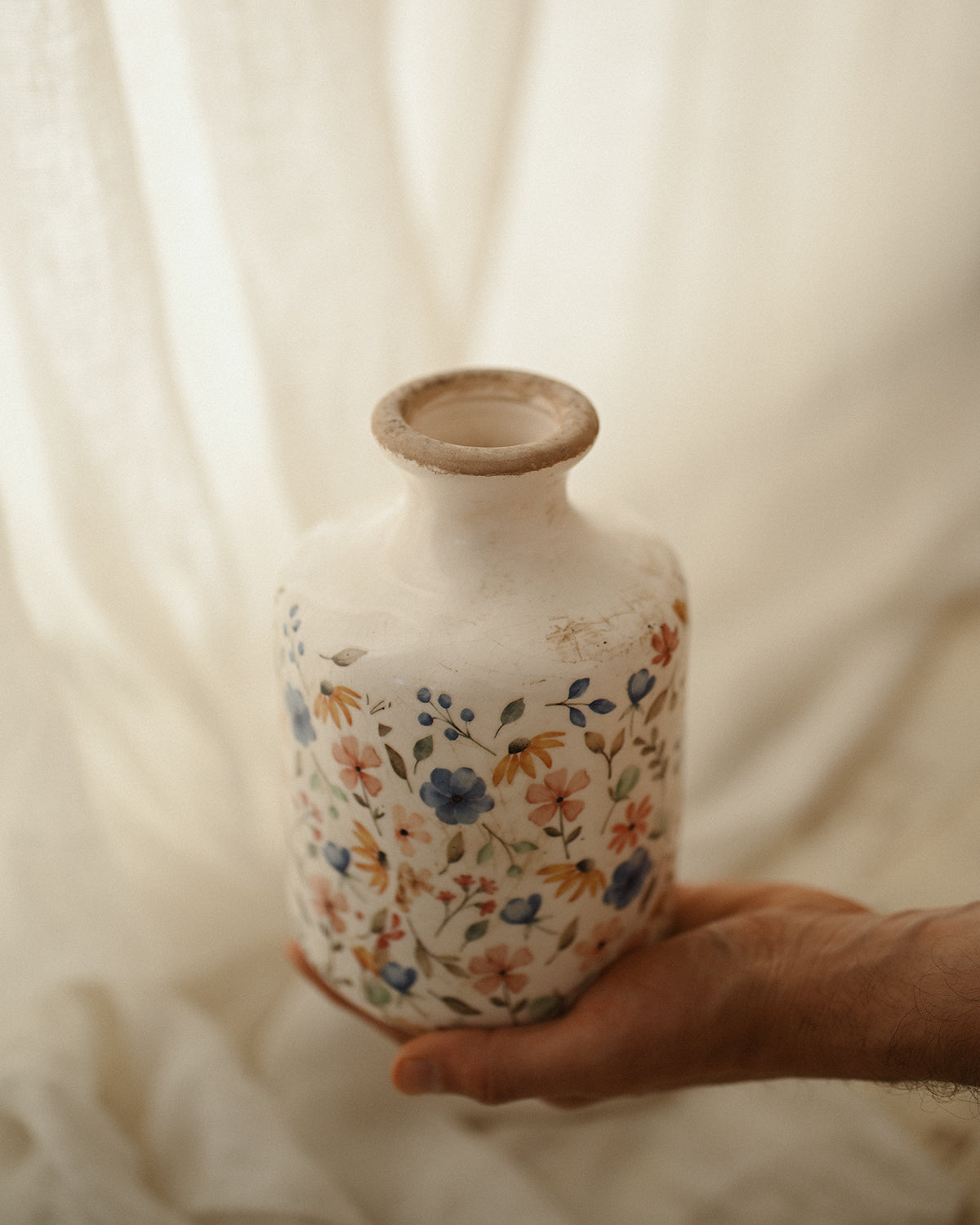 Lena: Wooden Vase - Includes mouse tails
