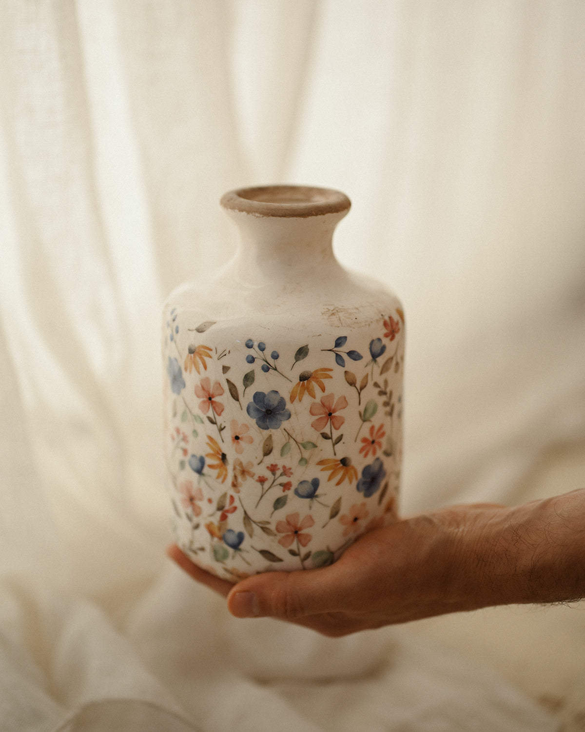 Lena: Wooden Vase - Includes mouse tails