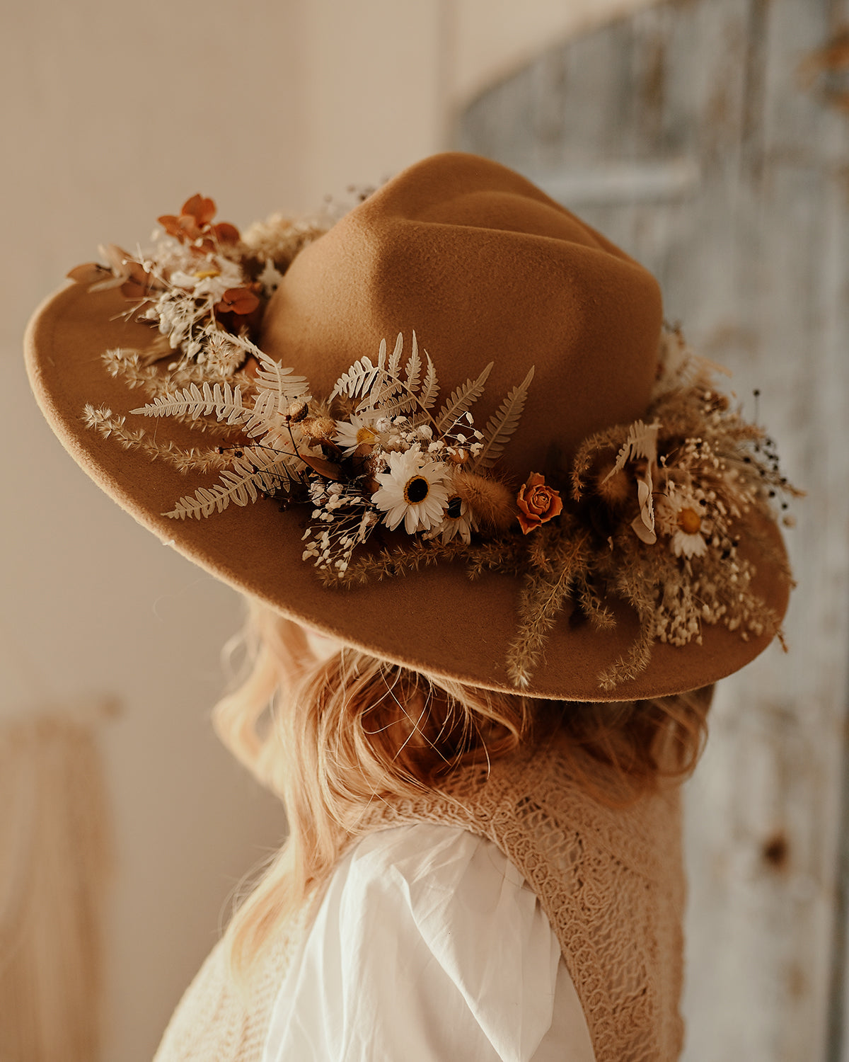 Boho hat with flowers - Cova